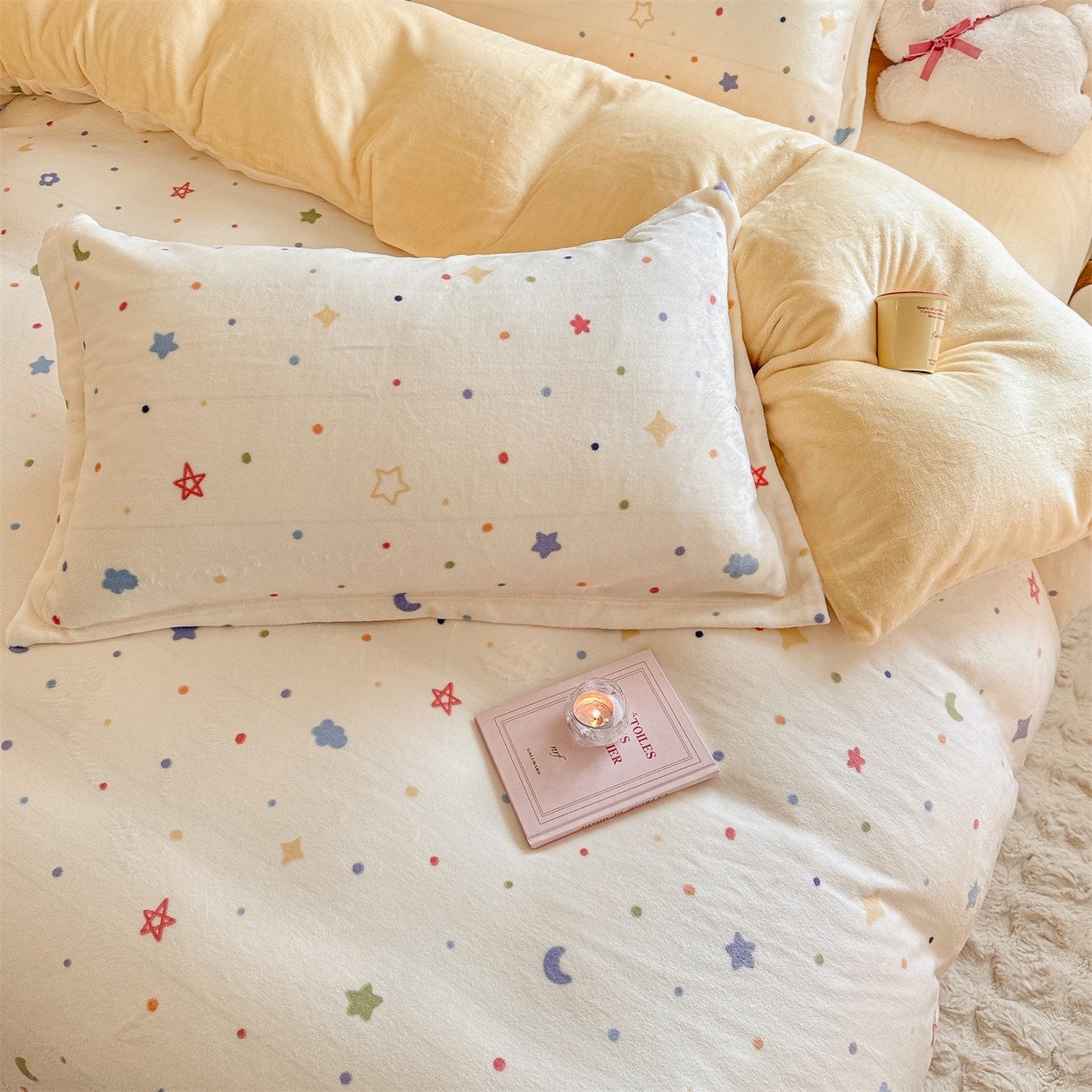 91家纺网 家纺一手货源 找家纺 名兮家居 2025秋冬新款加厚高克重牛奶绒单被套 童话星空