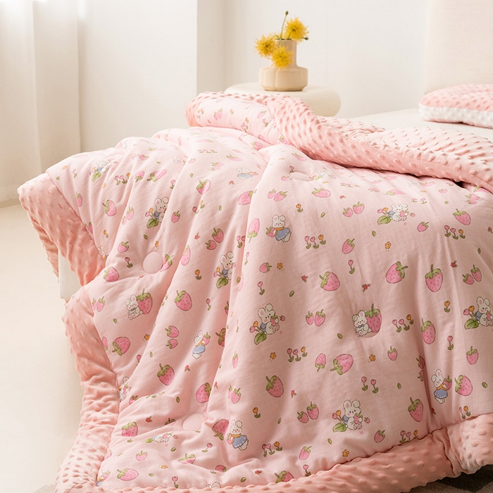 91家纺网 家纺一手货源 找家纺 （总）嗨生活 2025年新款全棉纯棉双层纱豆豆被儿童被春秋被冬被幼儿园被子