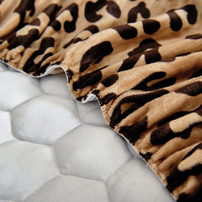 91家纺网 家纺一手货源 找家纺 情煊家纺 2025新款保暖牛奶绒夹棉床笠-床笠款 豹纹