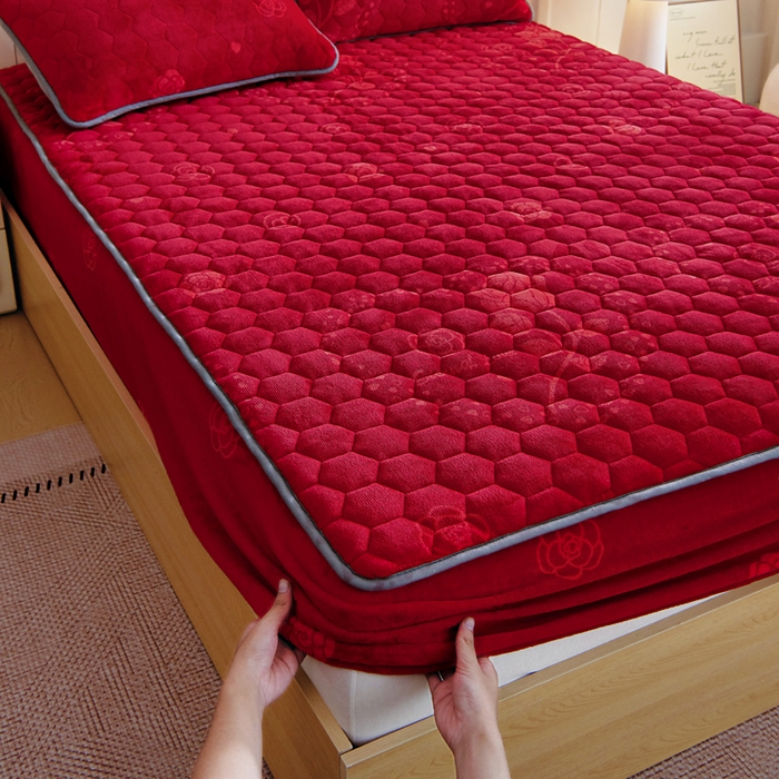 情煊家纺 2025新款保暖牛奶绒夹棉床笠-床笠款 红玫瑰