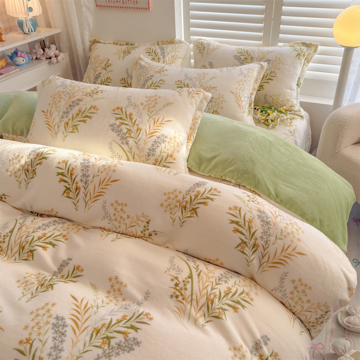 91家纺网 家纺一手货源 找家纺 名兮家居 2025秋冬新款加厚高克重牛奶绒单被套 仙草