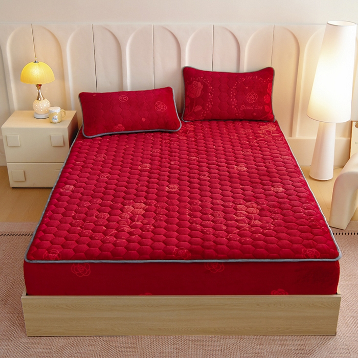 91家纺网 家纺一手货源 找家纺 情煊家纺 2025新款保暖牛奶绒夹棉床笠-床笠款 红玫瑰