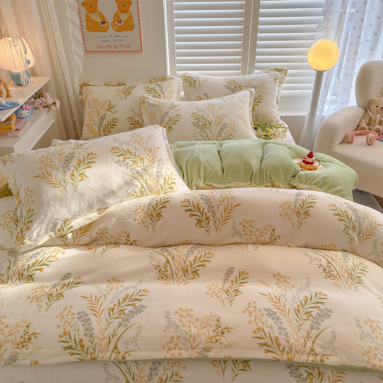 91家纺网 家纺一手货源 找家纺 名兮家居 2025秋冬新款加厚高克重牛奶绒单被套 仙草