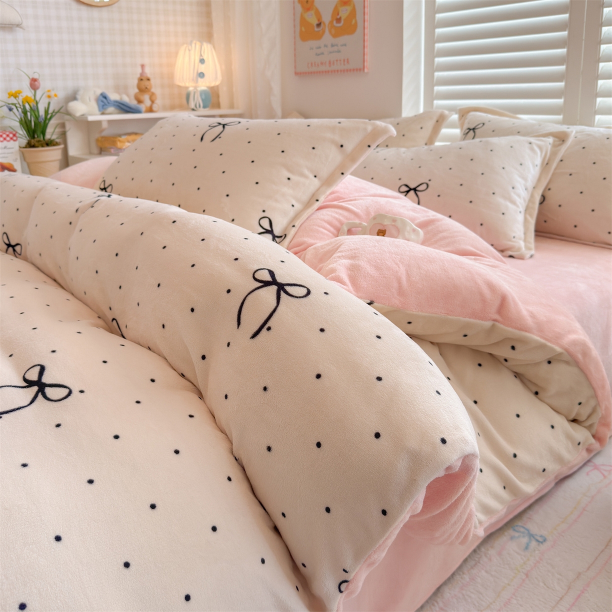 91家纺网 家纺一手货源 找家纺 名兮家居 2025秋冬新款加厚高克重牛奶绒单被套 小确幸