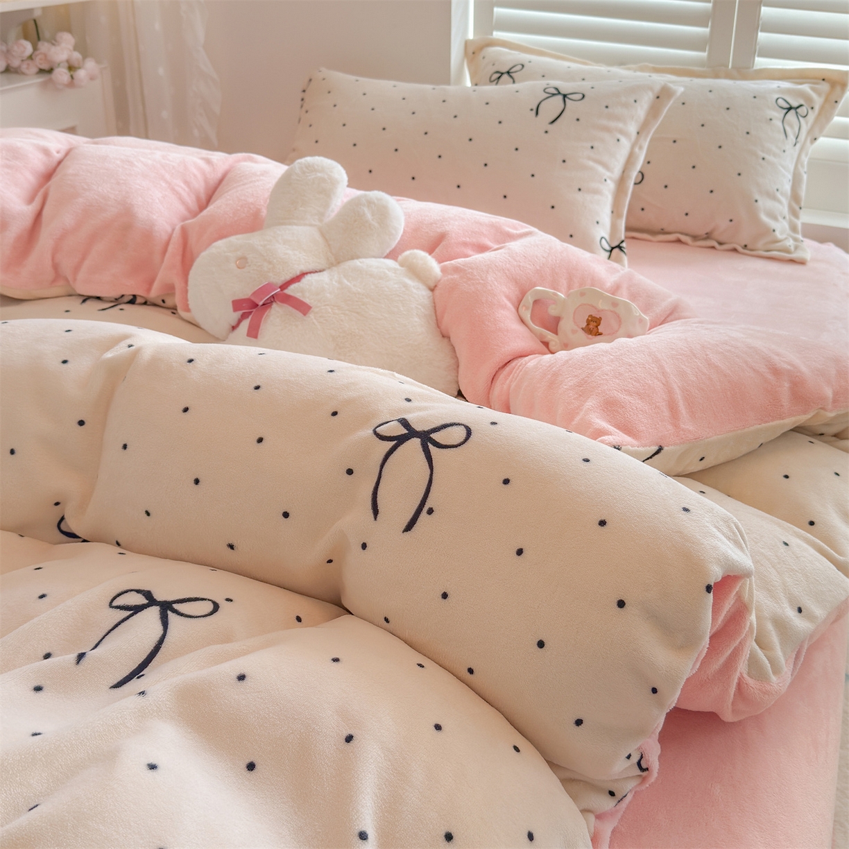 91家纺网 家纺一手货源 找家纺 名兮家居 2025秋冬新款加厚高克重牛奶绒单被套 小确幸