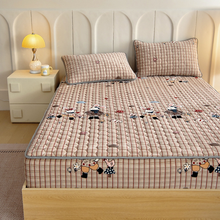 91家纺网 家纺一手货源 找家纺 情煊家纺 2025新款保暖牛奶绒夹棉床笠-床笠款 蘑菇小兔