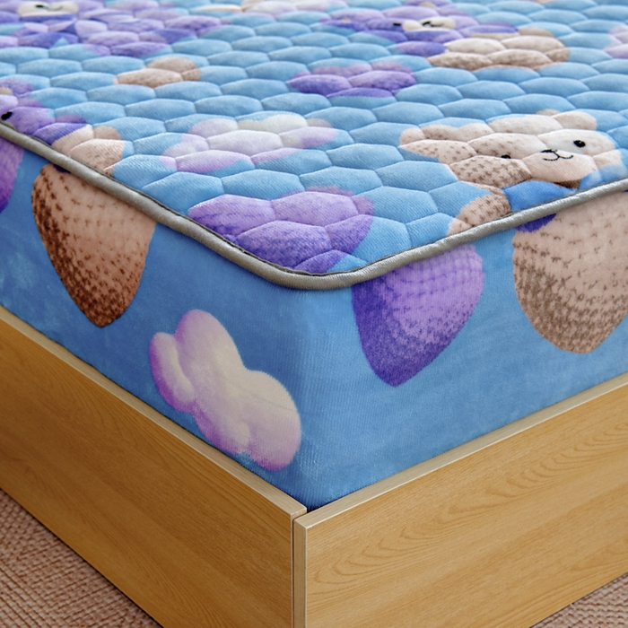 91家纺网 家纺一手货源 找家纺 情煊家纺 2025新款保暖牛奶绒夹棉床笠-床笠款 童趣