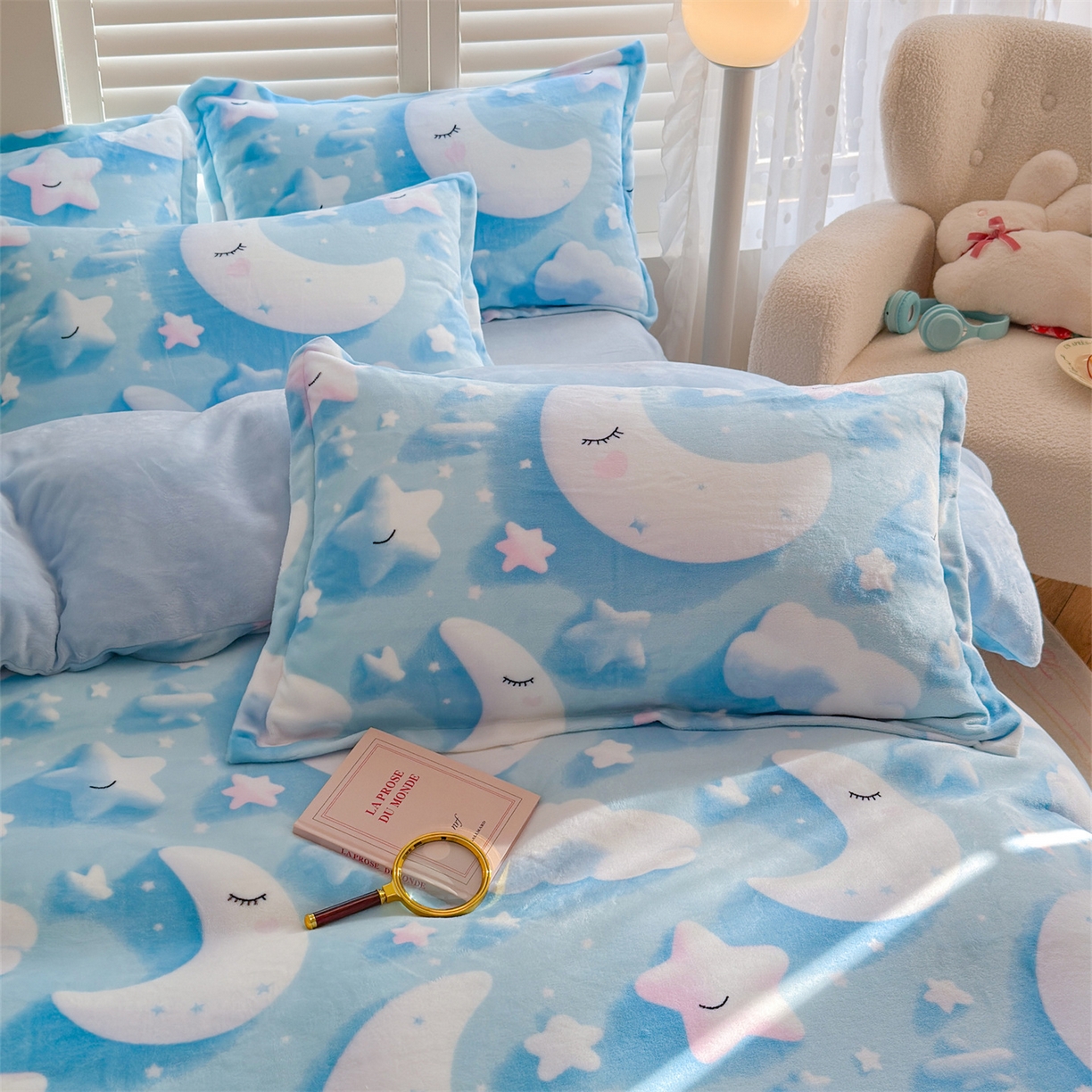 91家纺网 家纺一手货源 找家纺 名兮家居 2025秋冬新款加厚高克重牛奶绒单被套 星月传奇