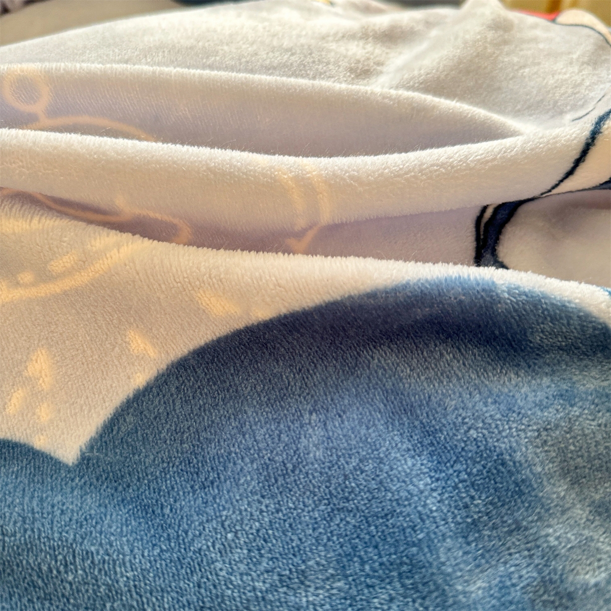 91家纺网 家纺一手货源 找家纺 名兮家居 2025秋冬新款加厚高克重牛奶绒单被套 宇航员