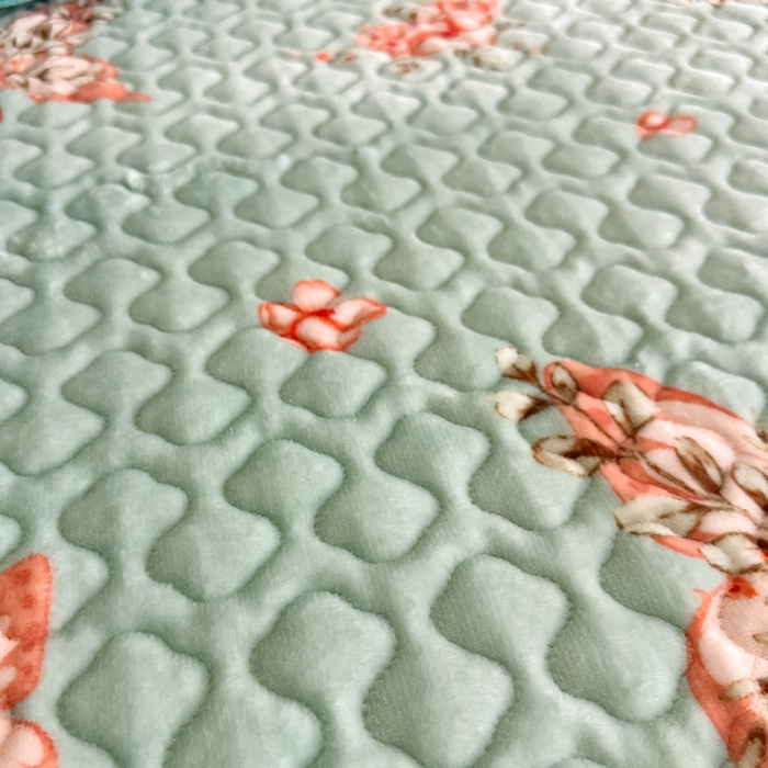 91家纺网 家纺一手货源 找家纺 首选家纺 2025新款直播热款双层蕾丝花边牛奶绒印花床盖四件套床盖单件三件套 水墨蝴蝶