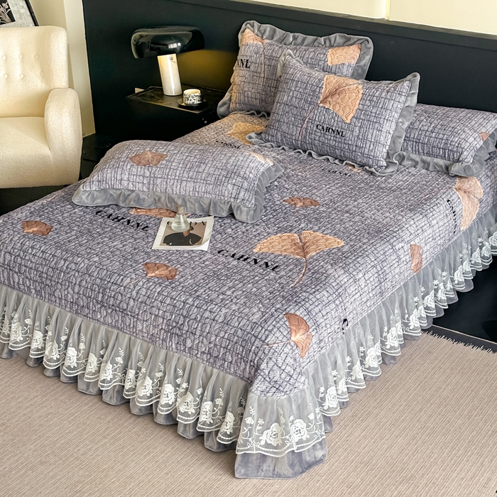 91家纺网 家纺一手货源 找家纺 首选家纺 2025新款直播热款双层蕾丝花边牛奶绒印花床盖四件套床盖单件三件套 梦想起航