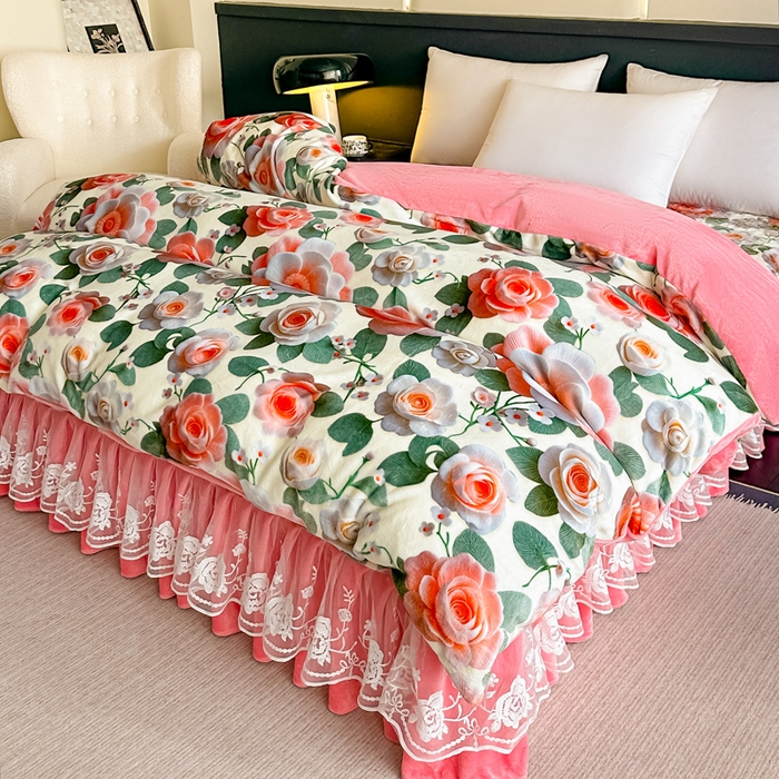 91家纺网 家纺一手货源 找家纺 首选家纺 2025新款直播热款双层蕾丝花边牛奶绒印花床盖四件套床盖单件三件套 花语梦