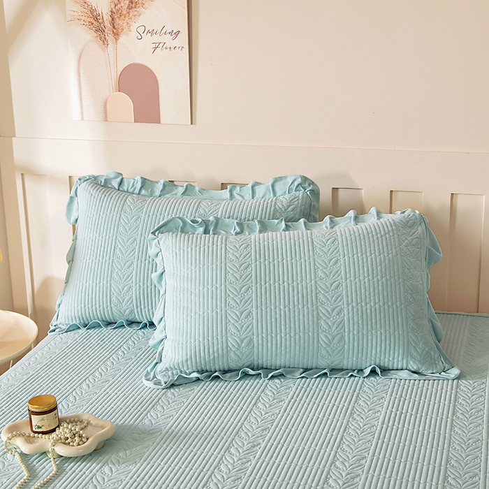 91家纺网 家纺一手货源 找家纺 情煊家纺 2025新款纯色轻奢风亲肤床盖系列 豆绿