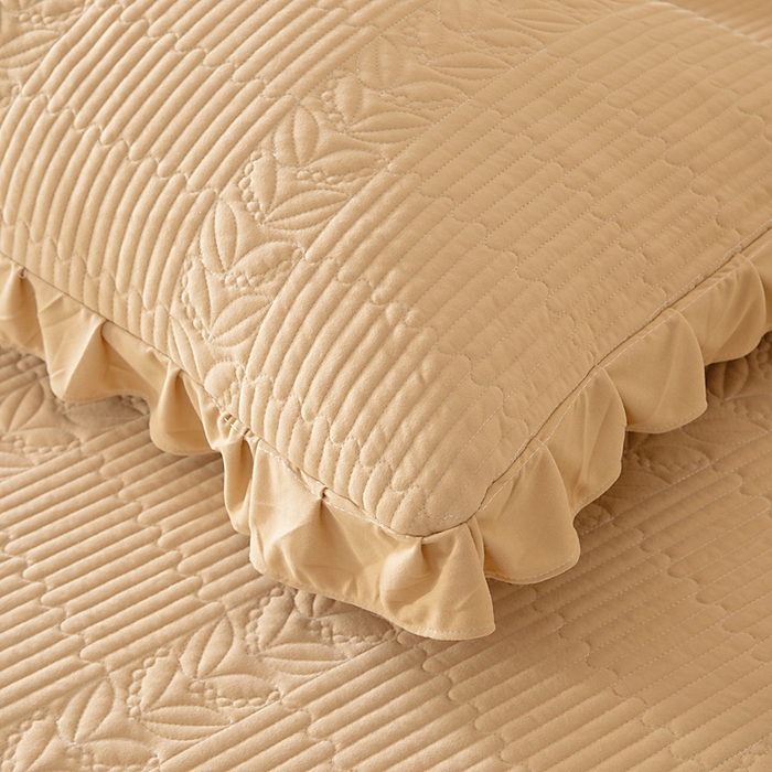 91家纺网 家纺一手货源 找家纺 情煊家纺 2025新款纯色轻奢风亲肤床盖系列 卡其