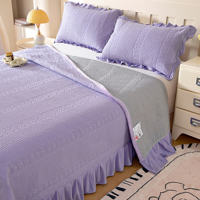 情煊家纺 2025新款纯色轻奢风亲肤床盖系列 浅紫