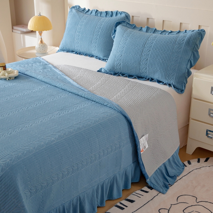 情煊家纺 2025新款纯色轻奢风亲肤床盖系列 天蓝