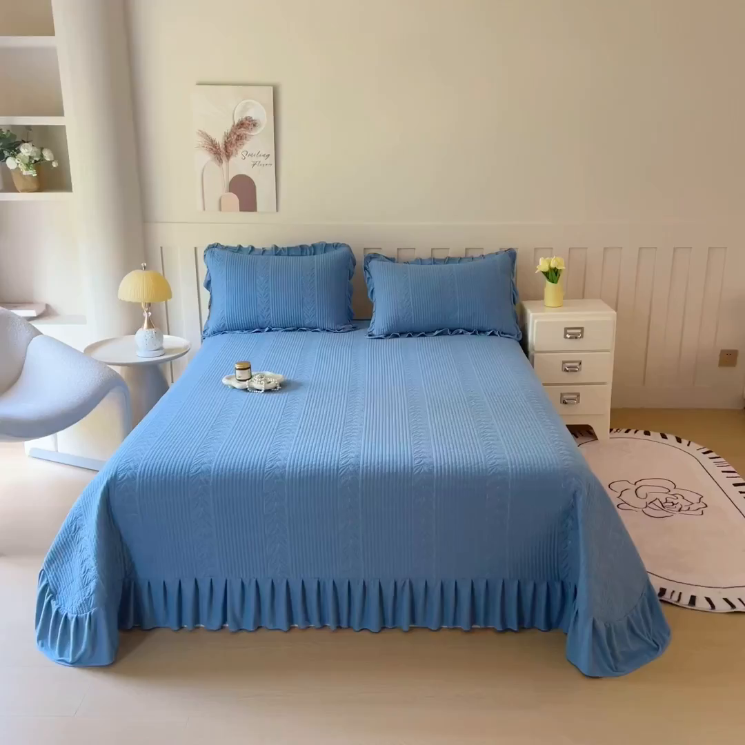 91家纺网 家纺一手货源 找家纺 情煊家纺 2025新款纯色轻奢风亲肤床盖系列 天蓝