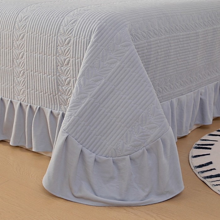 91家纺网 家纺一手货源 找家纺 情煊家纺 2025新款纯色轻奢风亲肤床盖系列 烟灰