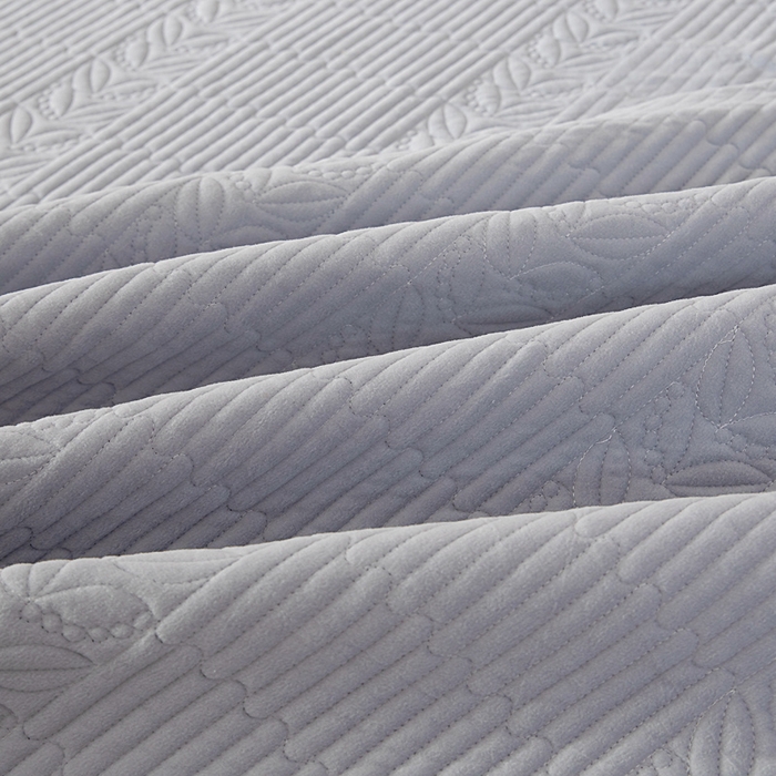 91家纺网 家纺一手货源 找家纺 情煊家纺 2025新款纯色轻奢风亲肤床盖系列 烟灰