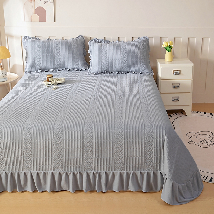 91家纺网 家纺一手货源 找家纺 情煊家纺 2025新款纯色轻奢风亲肤床盖系列 烟灰