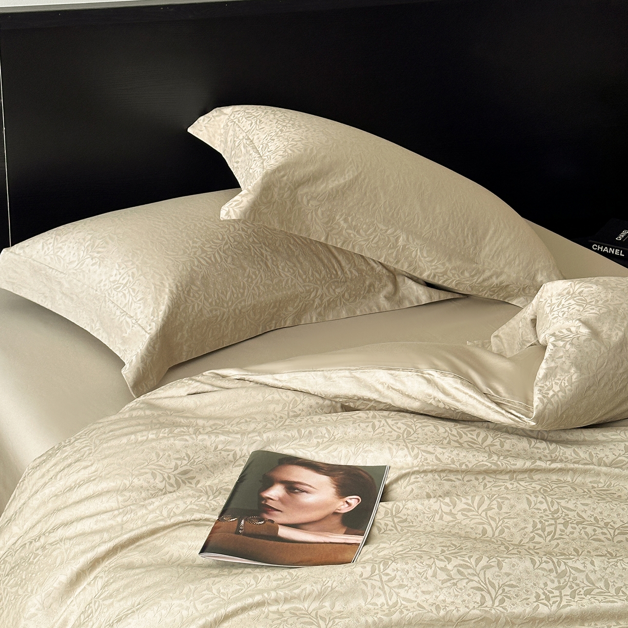 91家纺网 家纺一手货源 找家纺 舒慕家纺 2025新款100支长绒棉浮雕提花四件套 古奈