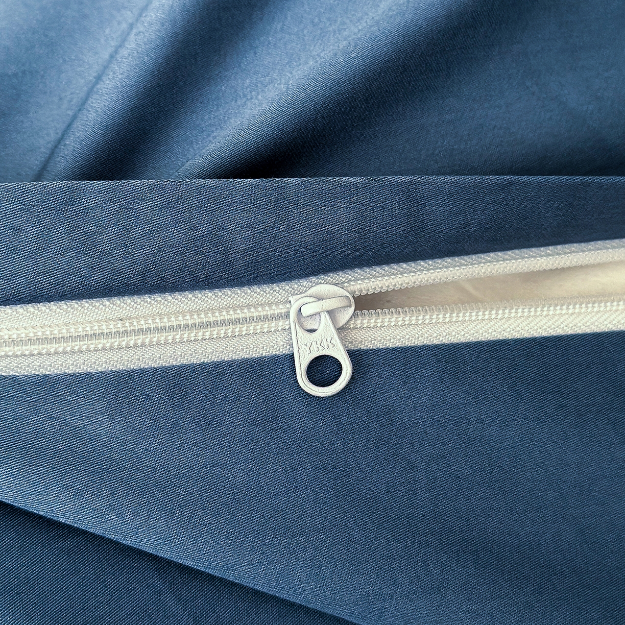 91家纺网 家纺一手货源 找家纺 舒慕家纺 2025新款100支长绒棉浮雕提花四件套 荟锦