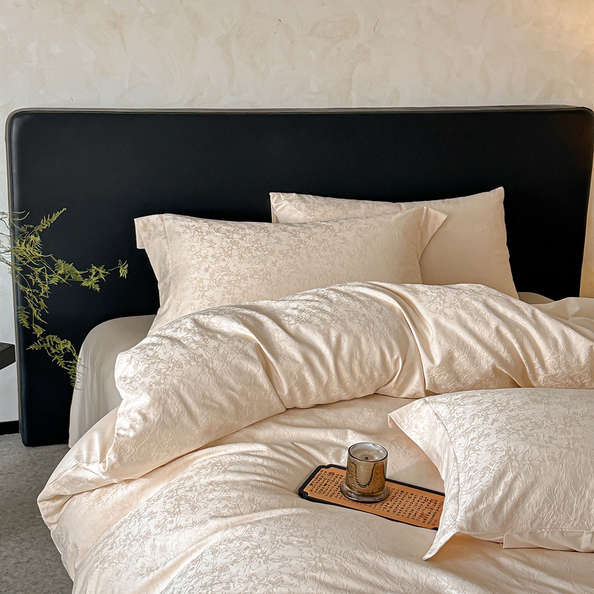 91家纺网 家纺一手货源 找家纺 舒慕家纺 2025新款100支长绒棉浮雕提花四件套 澜汐