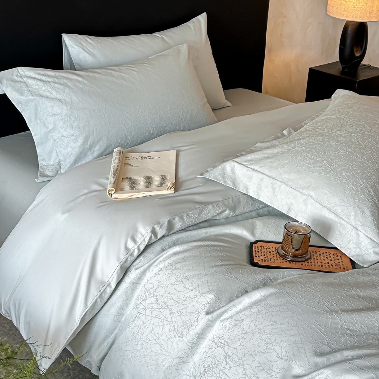 91家纺网 家纺一手货源 找家纺 舒慕家纺 2025新款100支长绒棉浮雕提花四件套 俪枝