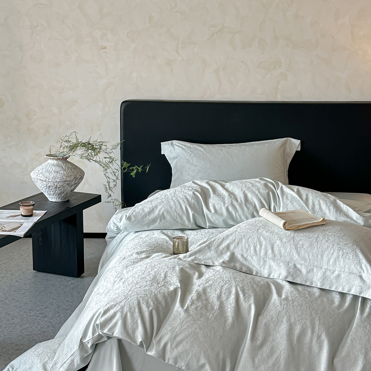 91家纺网 家纺一手货源 找家纺 舒慕家纺 2025新款100支长绒棉浮雕提花四件套 俪枝