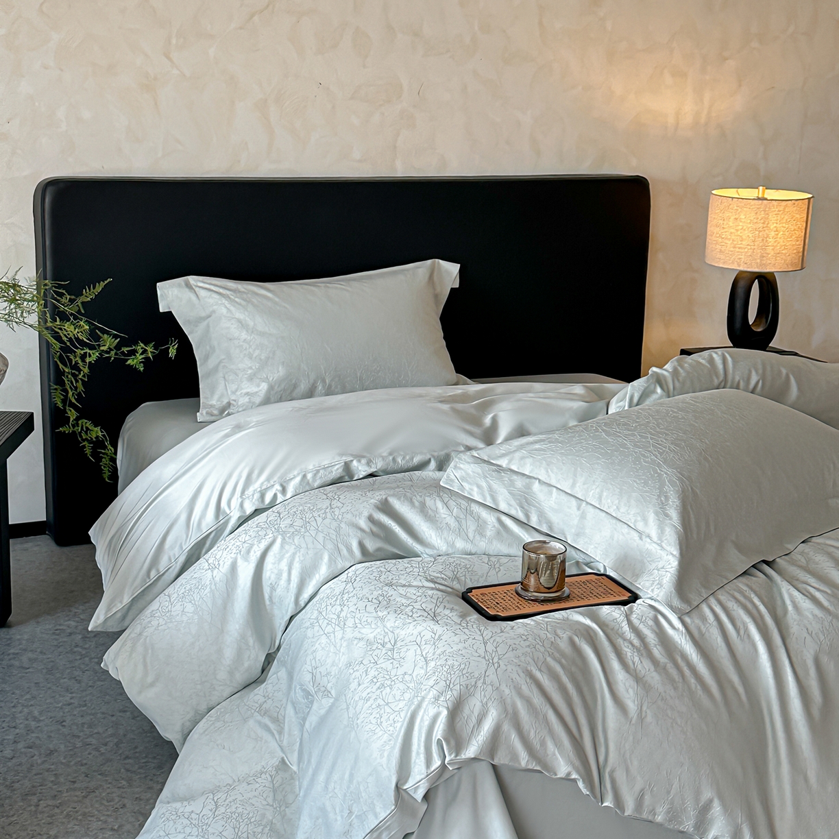 91家纺网 家纺一手货源 找家纺 舒慕家纺 2025新款100支长绒棉浮雕提花四件套 俪枝