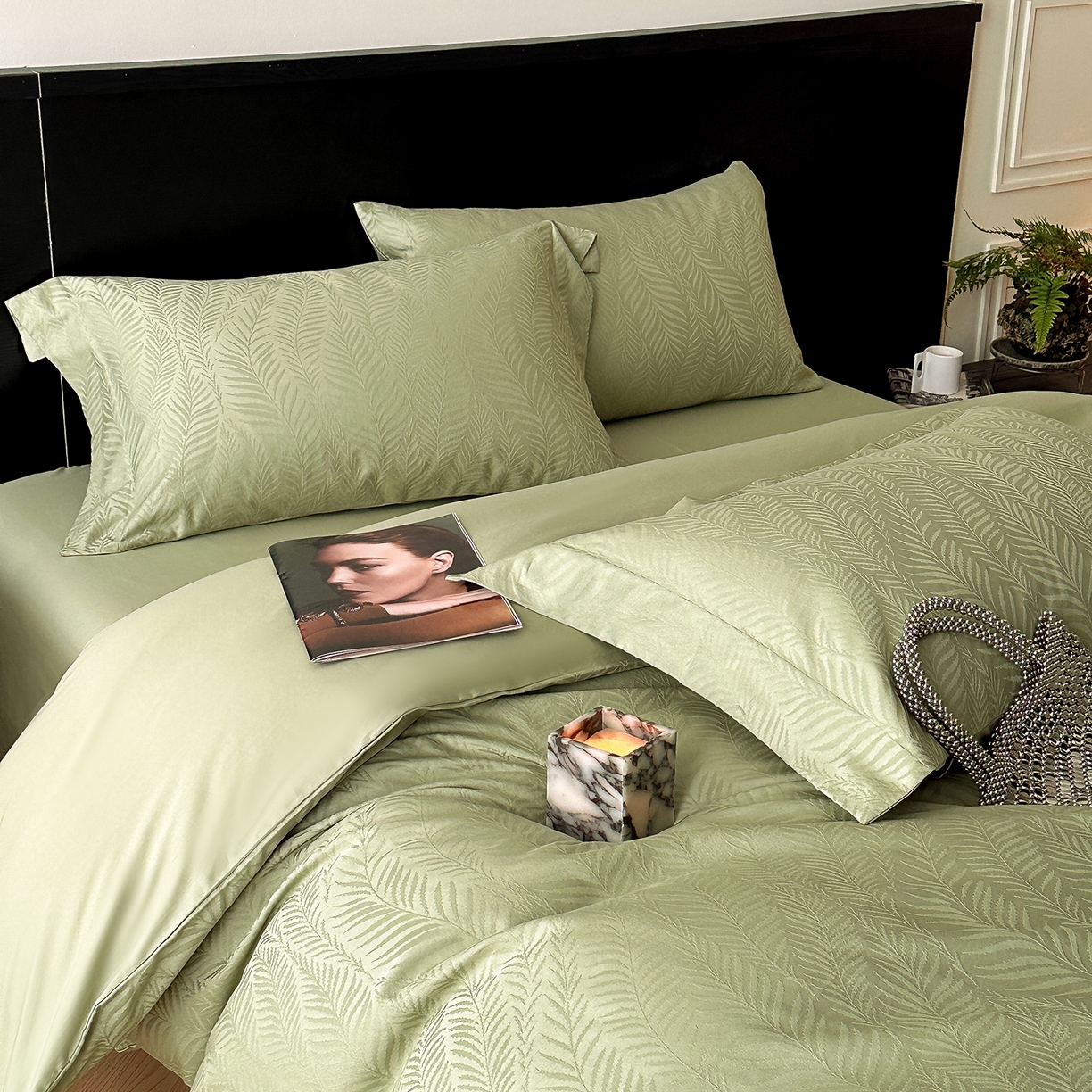 91家纺网 家纺一手货源 找家纺 舒慕家纺 2025新款100支长绒棉浮雕提花四件套 曼蔓