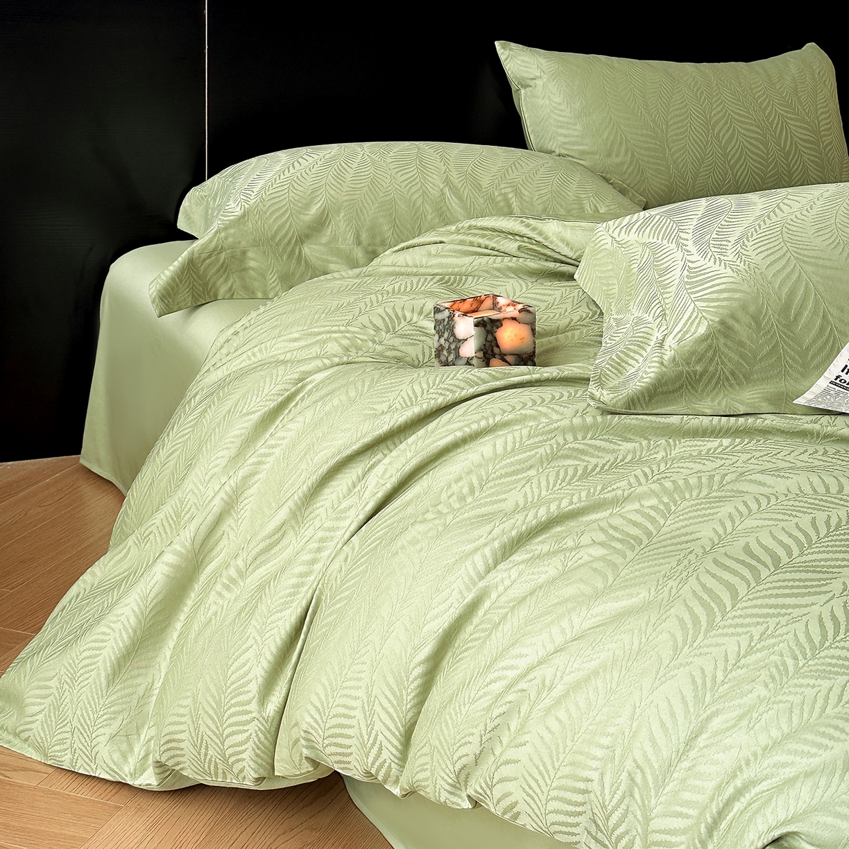 91家纺网 家纺一手货源 找家纺 舒慕家纺 2025新款100支长绒棉浮雕提花四件套 曼蔓