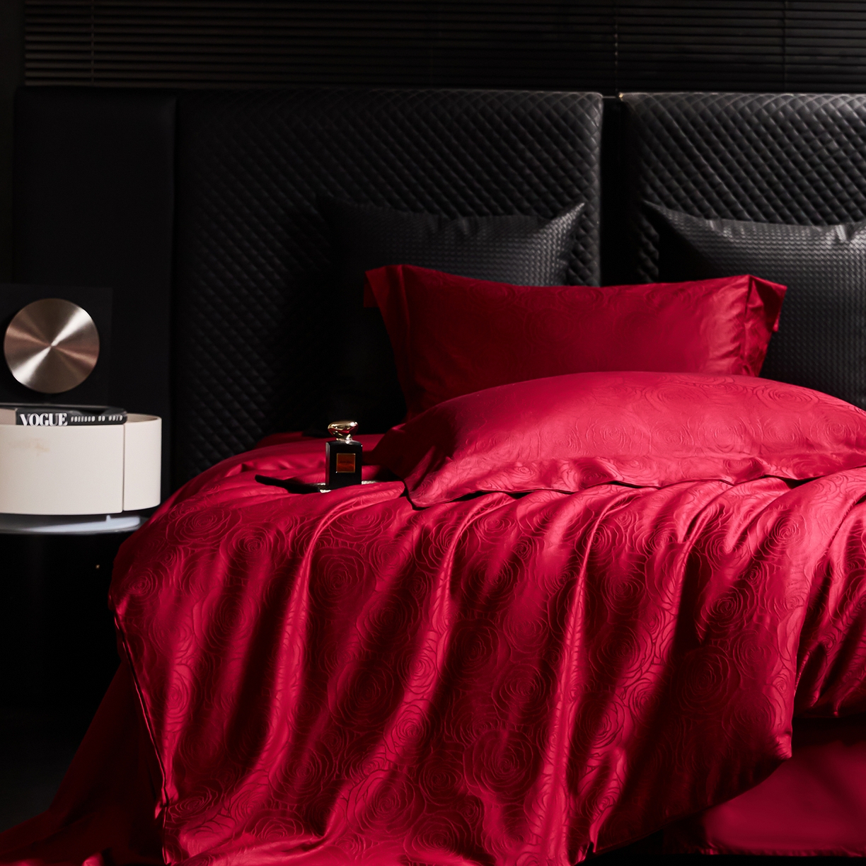 91家纺网 家纺一手货源 找家纺 舒慕家纺 2025新款100支长绒棉浮雕提花四件套 玫瑰