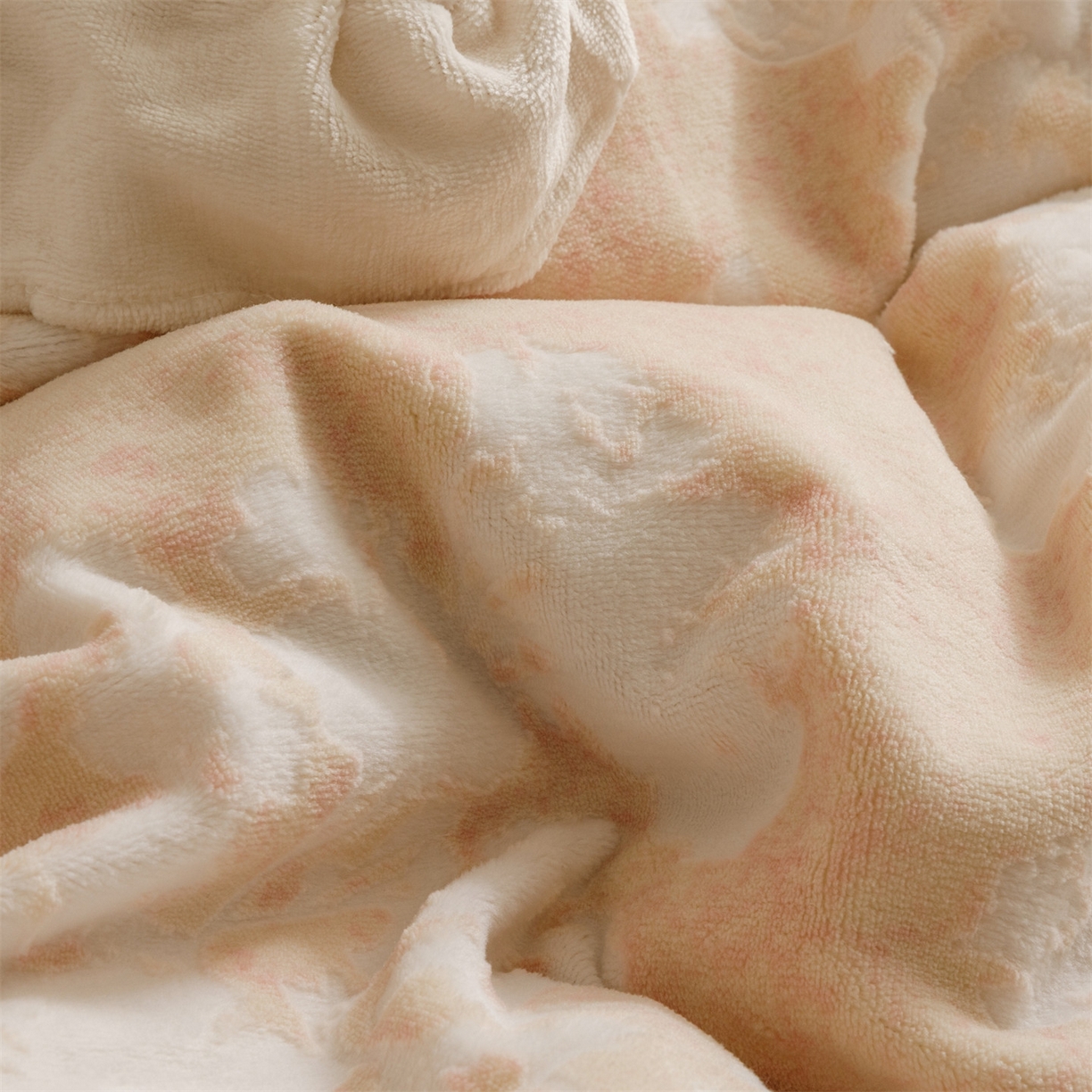 91家纺网 家纺一手货源 找家纺 （总）趣色家纺 2025秋冬新款韩风小清新花边牛奶绒立体烂花四件套