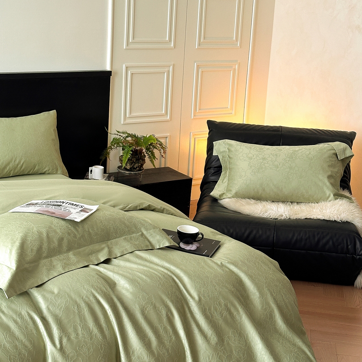 91家纺网 家纺一手货源 找家纺 舒慕家纺 2025新款100支长绒棉浮雕提花四件套 梦兰-青