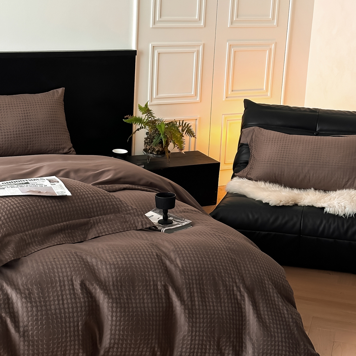 91家纺网 家纺一手货源 找家纺 舒慕家纺 2025新款100支长绒棉浮雕提花四件套 弦月