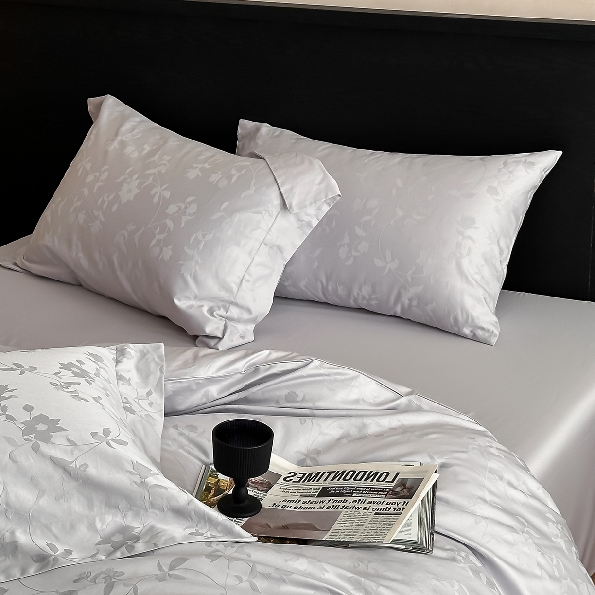 91家纺网 家纺一手货源 找家纺 舒慕家纺 2025新款100支长绒棉浮雕提花四件套 相守