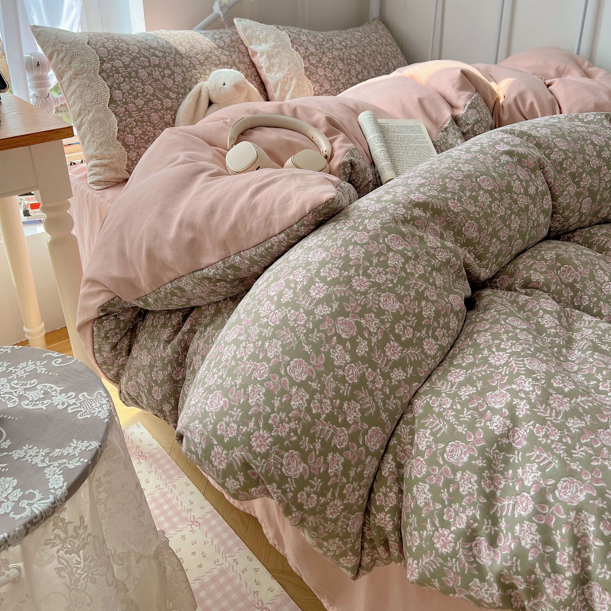 91家纺网 家纺一手货源 找家纺 暖芯优选 2025秋冬新品韩国小清新有氧提花人字纹双层纱全棉蕾丝花边加厚四件套 沐春-大花边