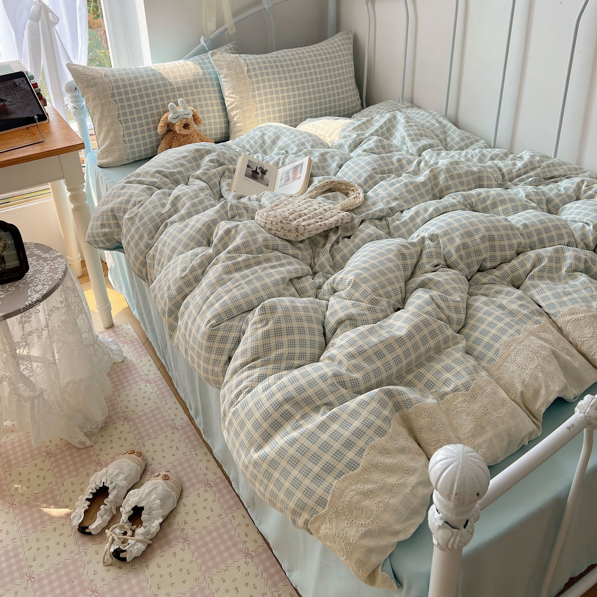 91家纺网 家纺一手货源 找家纺 暖芯优选 2025秋冬新品韩国小清新有氧提花人字纹双层纱全棉蕾丝花边加厚四件套 晚樱落海-大花边