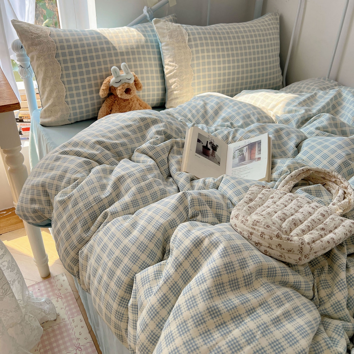 91家纺网 家纺一手货源 找家纺 暖芯优选 2025秋冬新品韩国小清新有氧提花人字纹双层纱全棉蕾丝花边加厚四件套 晚樱落海-大花边