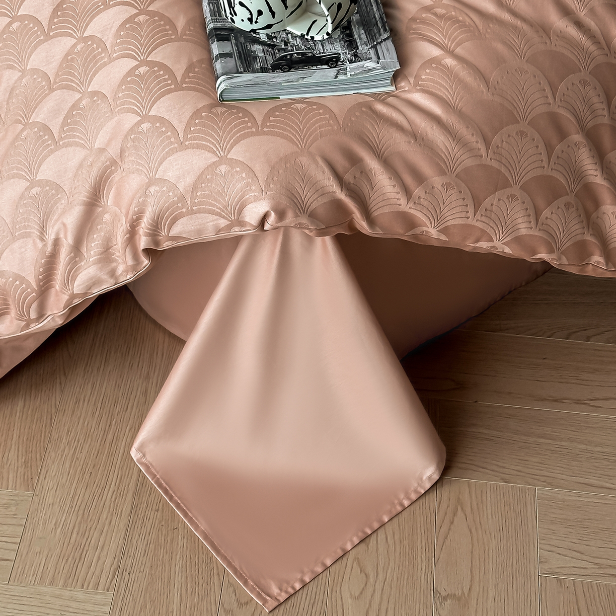 91家纺网 家纺一手货源 找家纺 舒慕家纺 2025新款100支长绒棉浮雕提花四件套 叶繁