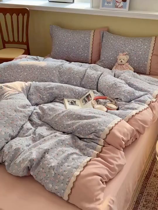 91家纺网 家纺一手货源 找家纺 暖芯优选 2025秋冬新品韩国小清新有氧提花人字纹双层纱全棉蕾丝花边加厚四件套 春雨绵绵-小花边