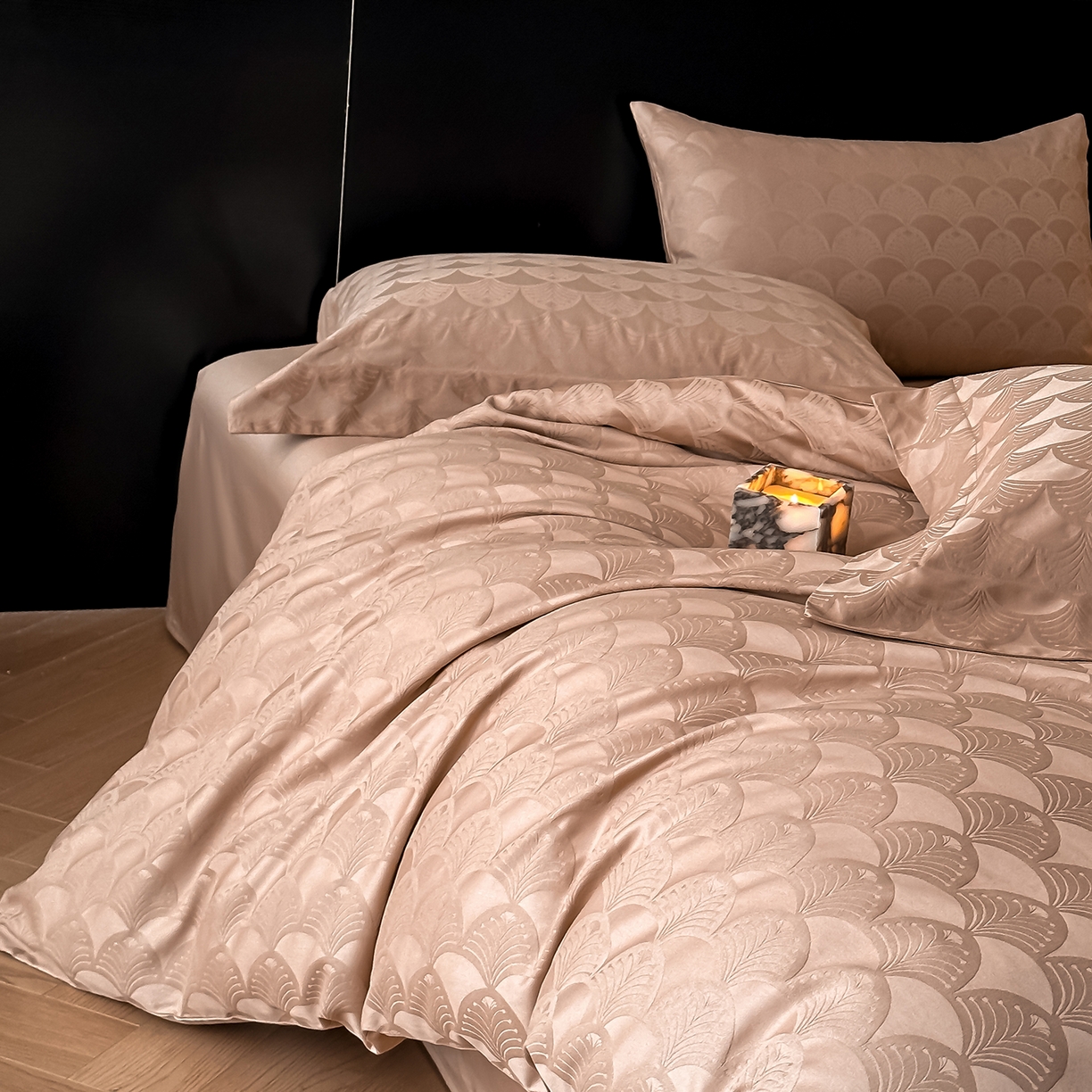 91家纺网 家纺一手货源 找家纺 舒慕家纺 2025新款100支长绒棉浮雕提花四件套 叶繁