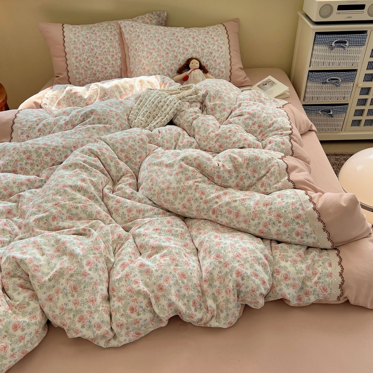 暖芯优选 2025秋冬新品韩国小清新有氧提花人字纹双层纱全棉蕾丝花边加厚四件套 芊芊花海-小花边