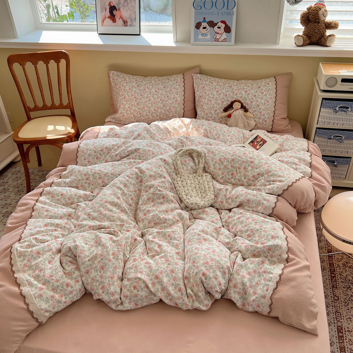 91家纺网 家纺一手货源 找家纺 暖芯优选 2025秋冬新品韩国小清新有氧提花人字纹双层纱全棉蕾丝花边加厚四件套 芊芊花海-小花边