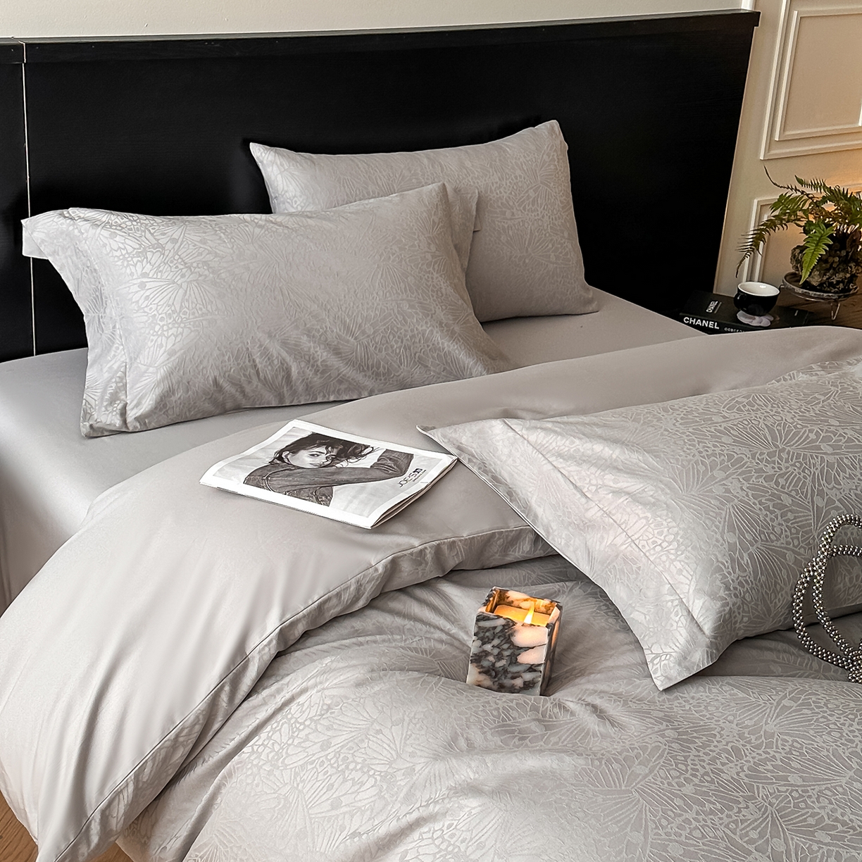 91家纺网 家纺一手货源 找家纺 舒慕家纺 2025新款100支长绒棉浮雕提花四件套 雨洛