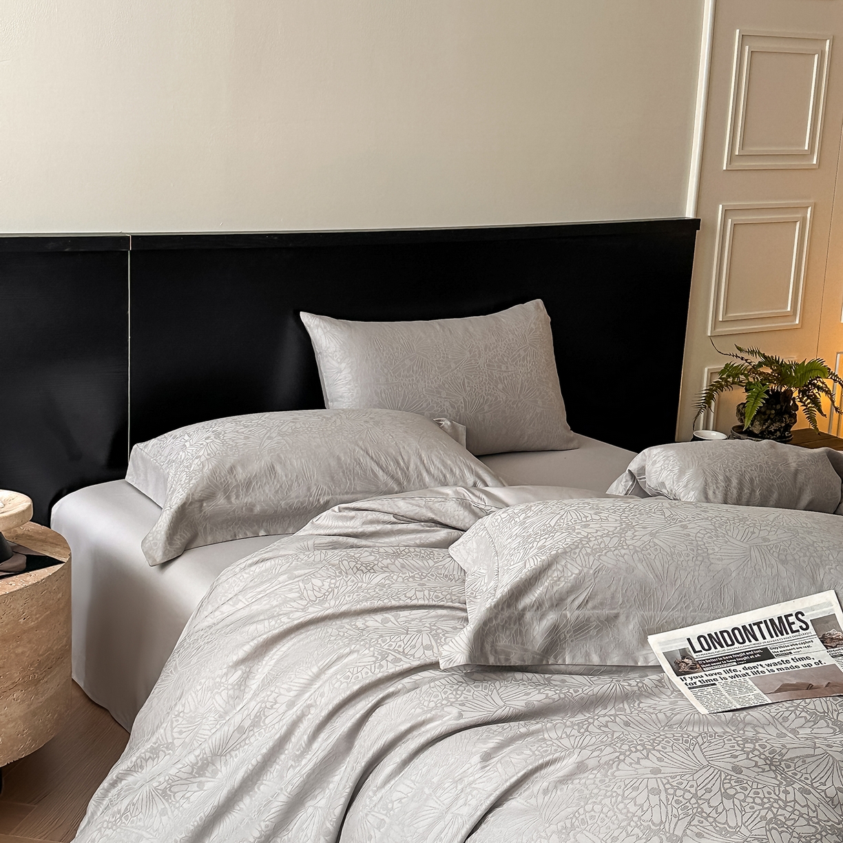 91家纺网 家纺一手货源 找家纺 舒慕家纺 2025新款100支长绒棉浮雕提花四件套 雨洛