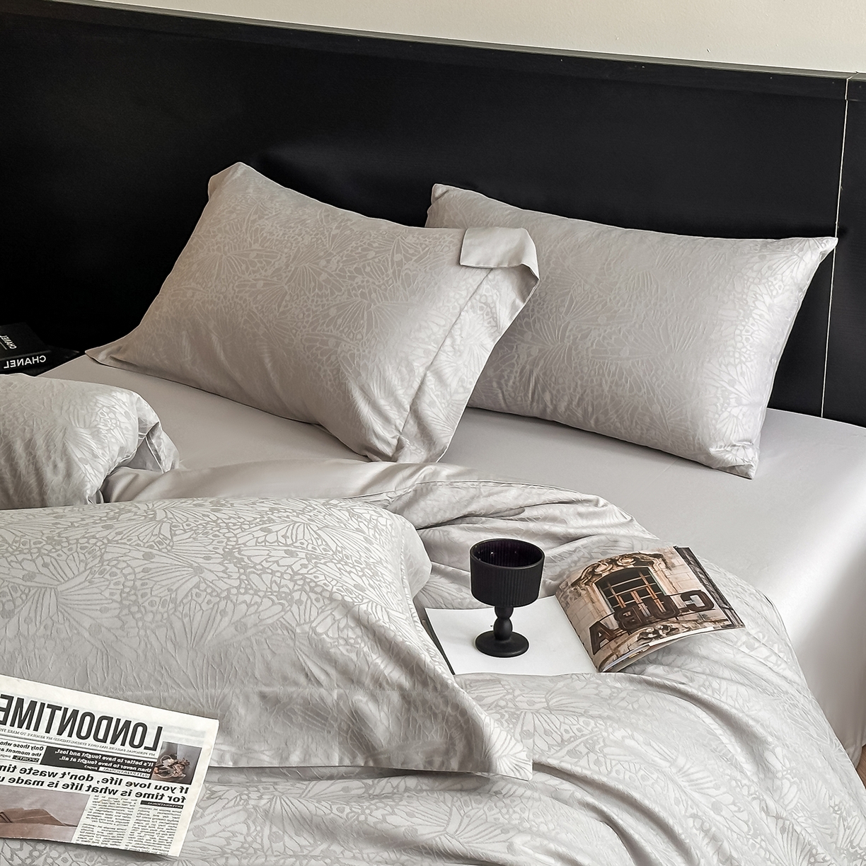 91家纺网 家纺一手货源 找家纺 舒慕家纺 2025新款100支长绒棉浮雕提花四件套 雨洛