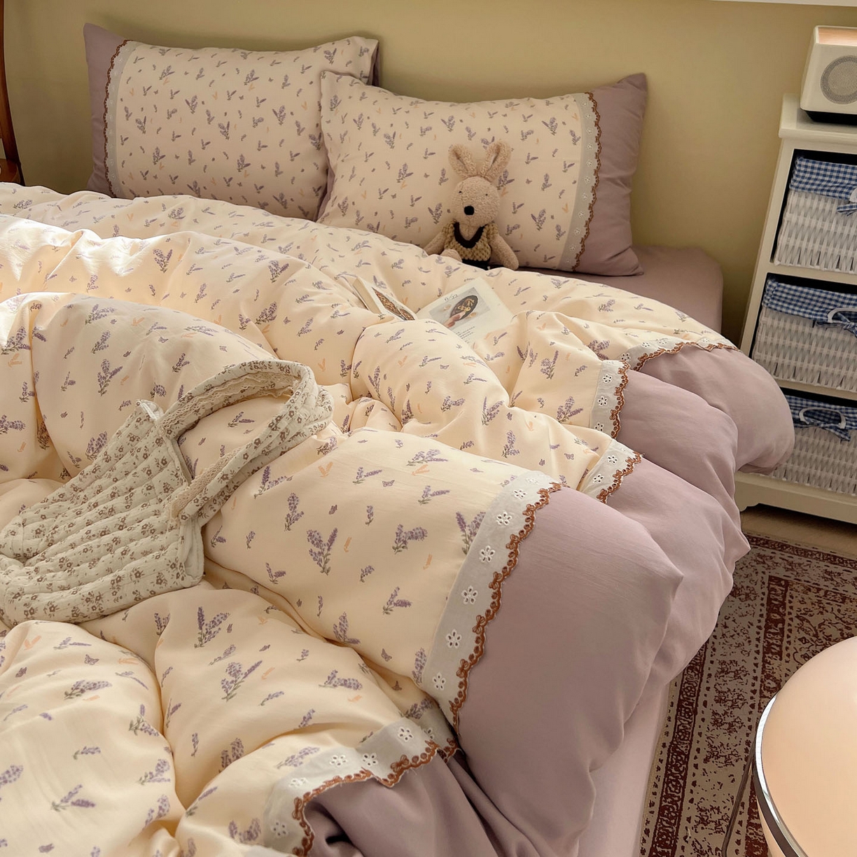 91家纺网 家纺一手货源 找家纺 暖芯优选 2025秋冬新品韩国小清新有氧提花人字纹双层纱全棉蕾丝花边加厚四件套 薰衣草-小花边