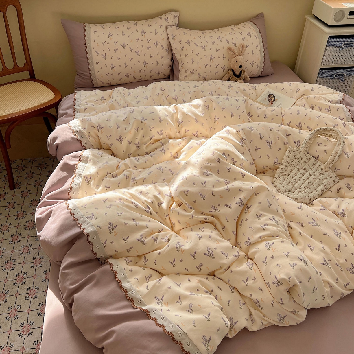 91家纺网 家纺一手货源 找家纺 暖芯优选 2025秋冬新品韩国小清新有氧提花人字纹双层纱全棉蕾丝花边加厚四件套 薰衣草-小花边